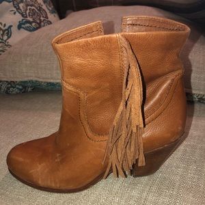 Sam Edelman brown leather booties w/ tassels